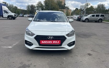 Hyundai Solaris II рестайлинг, 2018 год, 1 450 000 рублей, 5 фотография