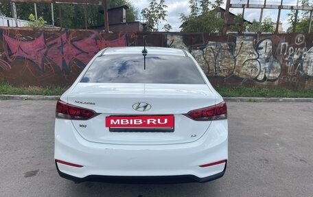 Hyundai Solaris II рестайлинг, 2018 год, 1 450 000 рублей, 17 фотография