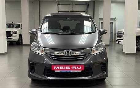 Honda Freed I, 2016 год, 1 390 000 рублей, 8 фотография