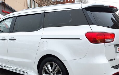 KIA Carnival III, 2018 год, 2 850 000 рублей, 3 фотография