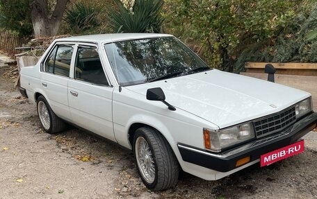 Toyota Corona VIII (T170), 1984 год, 400 000 рублей, 3 фотография