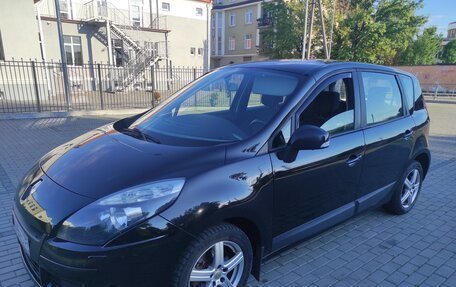 Renault Scenic III, 2011 год, 760 000 рублей, 2 фотография