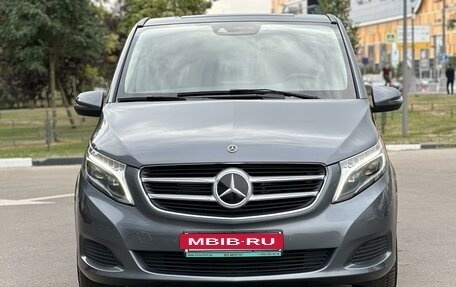 Mercedes-Benz V-Класс, 2019 год, 6 440 000 рублей, 5 фотография