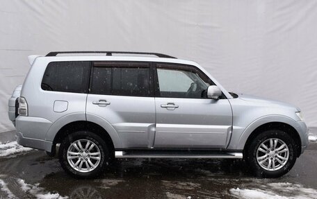 Mitsubishi Pajero IV, 2011 год, 1 929 000 рублей, 7 фотография