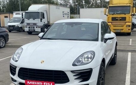 Porsche Macan I рестайлинг, 2018 год, 3 050 000 рублей, 2 фотография