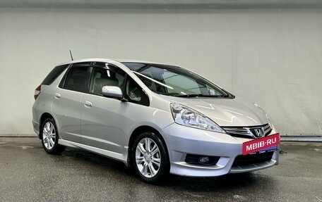 Honda Fit Shuttle I рестайлинг, 2011 год, 1 550 000 рублей, 2 фотография