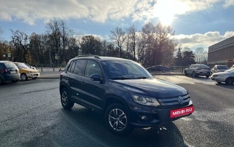 Volkswagen Tiguan I, 2011 год, 1 390 000 рублей, 2 фотография