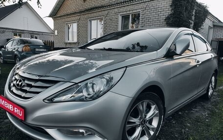 Hyundai Sonata VI, 2012 год, 1 550 000 рублей, 4 фотография