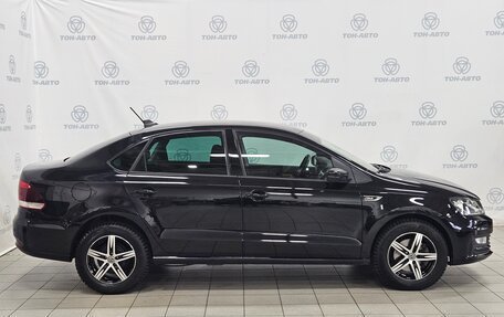 Volkswagen Polo VI (EU Market), 2018 год, 1 275 000 рублей, 4 фотография