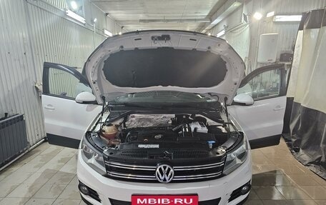 Volkswagen Tiguan I, 2011 год, 1 650 000 рублей, 5 фотография