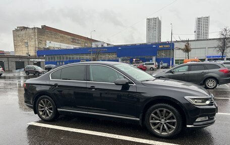 Volkswagen Passat B8 рестайлинг, 2017 год, 2 640 000 рублей, 2 фотография