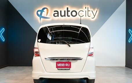 Honda Freed I, 2012 год, 1 420 000 рублей, 7 фотография