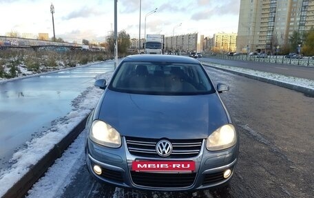 Volkswagen Jetta VI, 2008 год, 747 000 рублей, 7 фотография