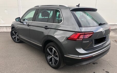 Volkswagen Tiguan II, 2019 год, 3 500 000 рублей, 8 фотография