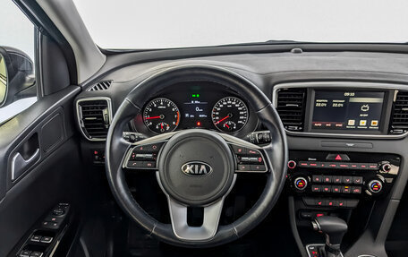 KIA Sportage IV рестайлинг, 2021 год, 2 990 000 рублей, 21 фотография