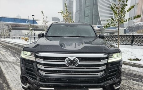 Toyota Land Cruiser, 2022 год, 12 900 000 рублей, 1 фотография