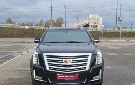 Cadillac Escalade IV, 2018 год, 6 000 000 рублей, 1 фотография