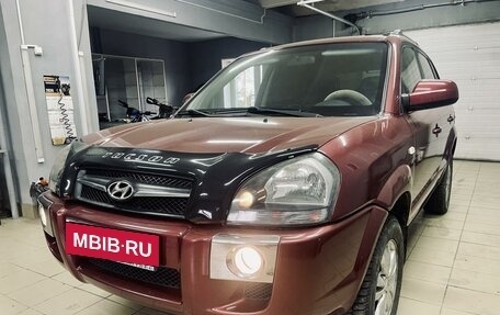 Hyundai Tucson III, 2008 год, 750 000 рублей, 1 фотография