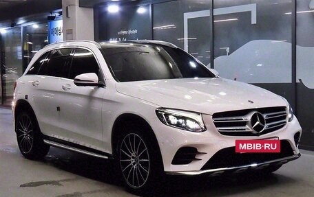 Mercedes-Benz GLC, 2021 год, 3 930 000 рублей, 2 фотография