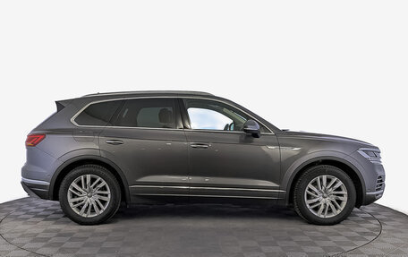 Volkswagen Touareg III, 2021 год, 6 750 000 рублей, 4 фотография