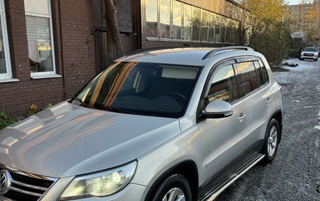 Volkswagen Tiguan I, 2011 год, 1 300 000 рублей, 2 фотография