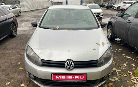 Volkswagen Golf VI, 2012 год, 800 000 рублей, 1 фотография