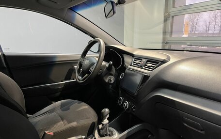 KIA Rio III рестайлинг, 2011 год, 819 000 рублей, 19 фотография