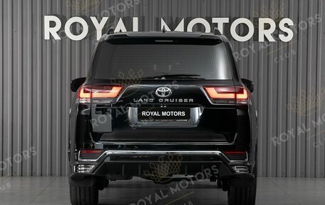 Toyota Land Cruiser, 2022 год, 18 900 000 рублей, 4 фотография