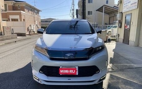 Toyota Harrier, 2018 год, 2 500 000 рублей, 2 фотография