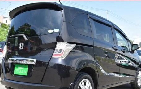 Honda Freed I, 2012 год, 950 000 рублей, 12 фотография