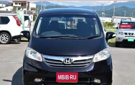 Honda Freed I, 2012 год, 950 000 рублей, 2 фотография