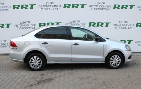 Volkswagen Polo VI (EU Market), 2011 год, 620 000 рублей, 2 фотография