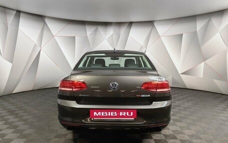 Volkswagen Passat B8 рестайлинг, 2017 год, 2 229 700 рублей, 8 фотография