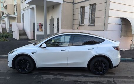 Tesla Model Y I, 2021 год, 4 600 000 рублей, 7 фотография