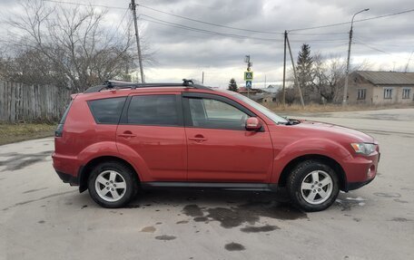 Mitsubishi Outlander III рестайлинг 3, 2011 год, 1 200 000 рублей, 7 фотография