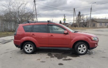 Mitsubishi Outlander III рестайлинг 3, 2011 год, 1 200 000 рублей, 9 фотография