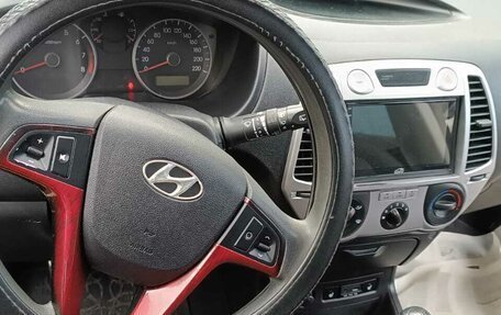 Hyundai i20 IB рестайлинг, 2009 год, 600 000 рублей, 6 фотография