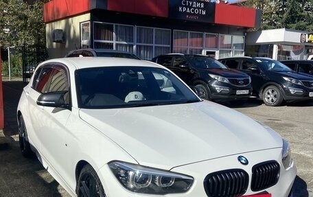 BMW 1 серия, 2018 год, 2 250 000 рублей, 2 фотография