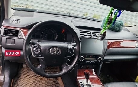 Toyota Camry, 2014 год, 1 650 000 рублей, 6 фотография