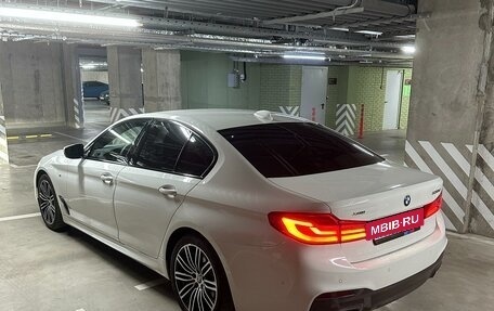 BMW 5 серия, 2018 год, 4 990 000 рублей, 10 фотография