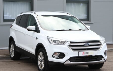 Ford Kuga III, 2018 год, 1 979 000 рублей, 3 фотография