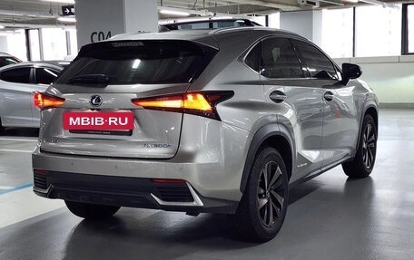 Lexus NX I, 2021 год, 4 600 000 рублей, 4 фотография