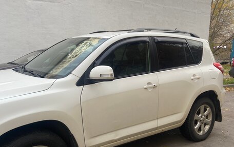 Toyota RAV4, 2011 год, 1 400 000 рублей, 4 фотография