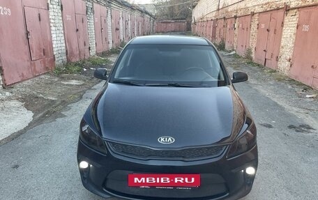 KIA Rio IV, 2017 год, 1 400 000 рублей, 2 фотография