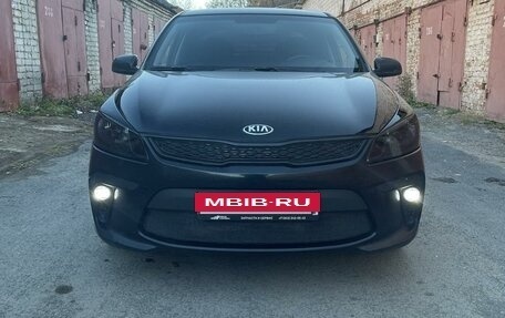 KIA Rio IV, 2017 год, 1 400 000 рублей, 3 фотография