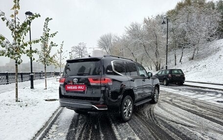 Toyota Land Cruiser, 2022 год, 12 900 000 рублей, 5 фотография