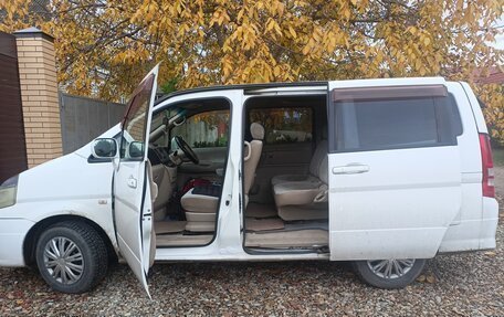 Nissan Serena II, 2002 год, 750 000 рублей, 3 фотография