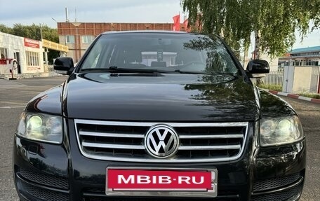 Volkswagen Touareg III, 2005 год, 899 000 рублей, 2 фотография