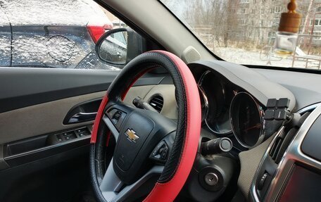 Chevrolet Cruze II, 2013 год, 700 000 рублей, 5 фотография