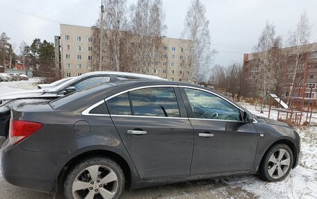 Chevrolet Cruze II, 2013 год, 700 000 рублей, 4 фотография